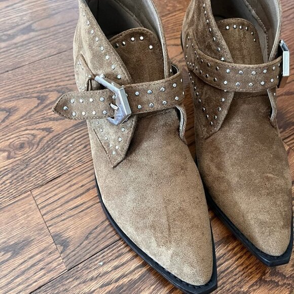 Dallas BY SEVEN Women's Faux SuedeStudded Brown Anti-Slip Ankle Booties Size 6 - Picture 6 of 6
